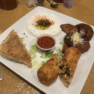 Appetizer sampler
