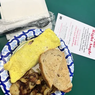 Western omelet with fried potatoes and toast.