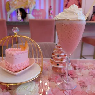 cupcakes, food, dessert