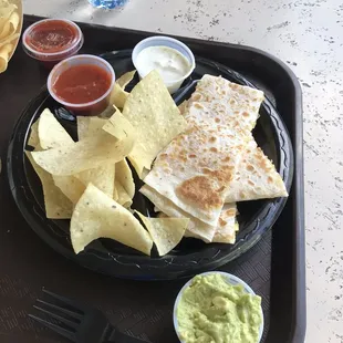 Shrimp and Mango Salsa Quesadilla + small guacamole