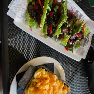 Jerk Mushroom Lettuce Wrap (v) and Macaroni Pie
