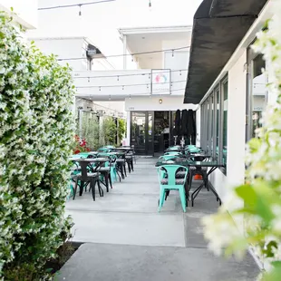 Come enjoy our beautiful patio with friends!