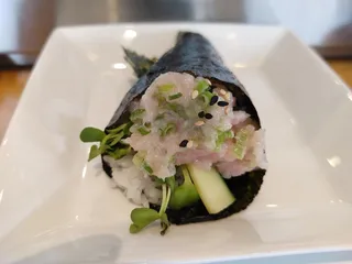 Sakae Sushi