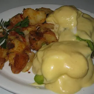 Crab Cake Benedict