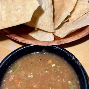 Delicious chips and salsa
