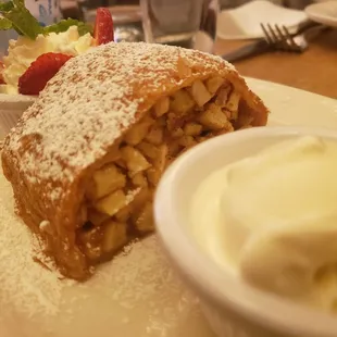 Apple strudel