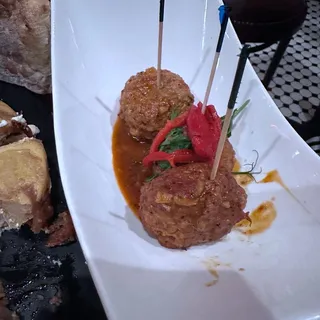 Albondigas al Jeres con Chorizo