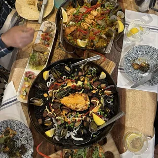 Lobster & Iberico Paella Familia