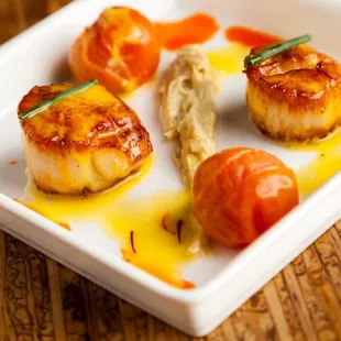 Seared La Plancha Diver Scallops