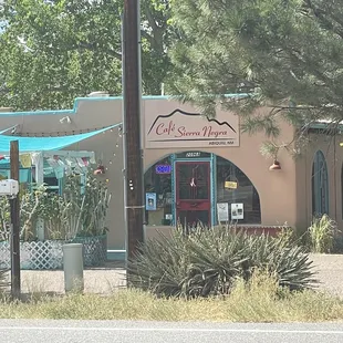 We had a travel trailer attached to a big truck so we easily parked across the street and safely crossed with all 3 kids. Just be alert!