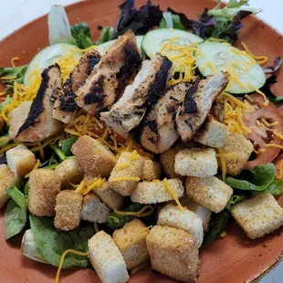 House salad with chicken