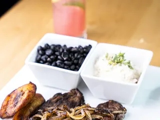 Xpadas Tandoori Bar & Grill