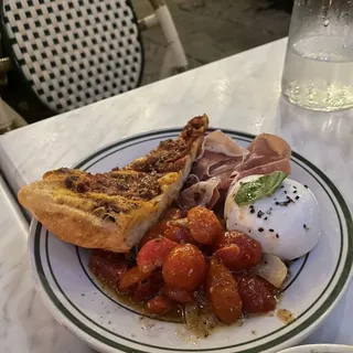 burrata cremosa, fire roasted peppers, garlic oil, foccacia