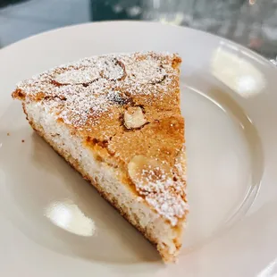Almond cake