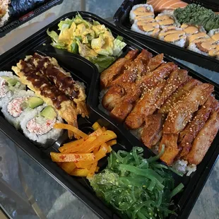 Spicy chicken bento box