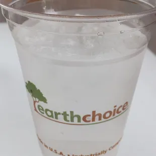 Appreciate that they use compostable/recyclable cups