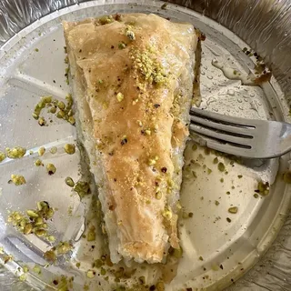 Special Baklava with pistachio