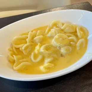 Complimentary truffle mac and cheese served at brunch