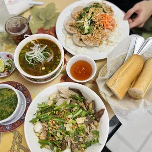 Hu tieu, Bo kho, banh cuon