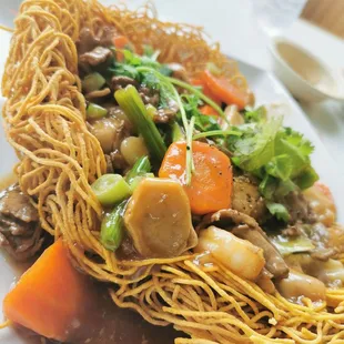 Crunchy Egg Noodle.