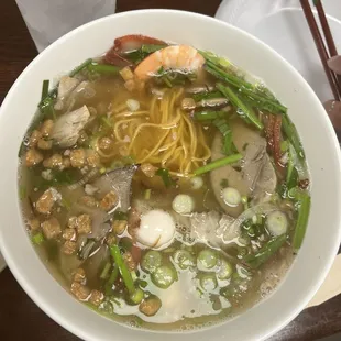 Combination glass and egg noodle