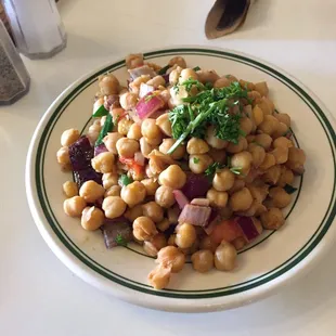 Tre-ma Khatsa (garbanzo beans)