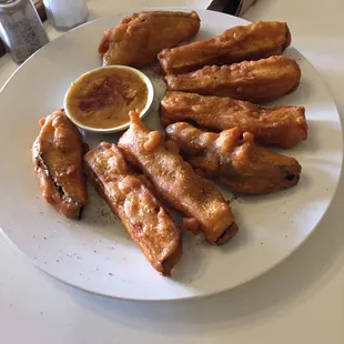 Dholooma Kamngoe (eggplant chips)