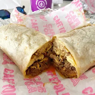 Machaca con Huevo Burrito