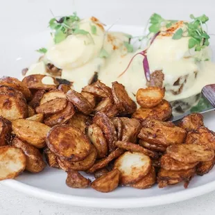 Tri Tip Benedict