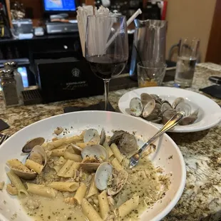 Seriously, this is my go to. Linguine with clam sauce only it&apos;s gluten-free so it&apos;s clam sauce with gluten-free noodles. Amazing!
