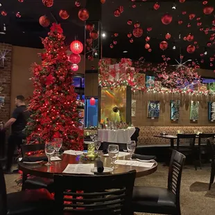 Amazing holiday decor