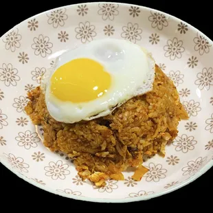 kimchi fried rice with egg on top
