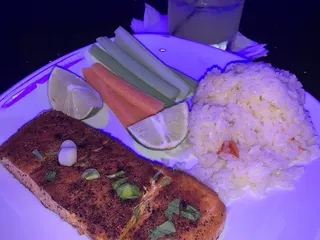 Blue Moon Virginia Lounge