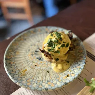 CUBAN STYLE PULLED PORK BENEDICT*