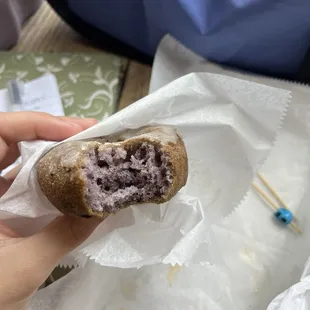 blueberry donut