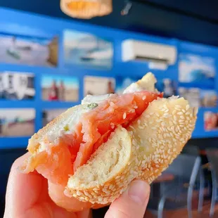 Lox bagel