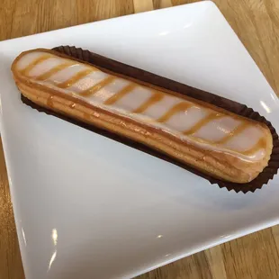 Vanilla Caramel Eclair