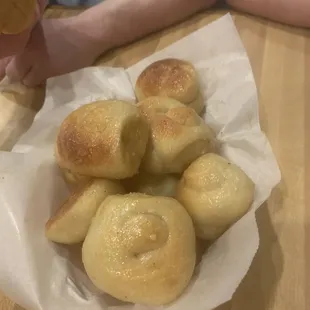 garlic knots