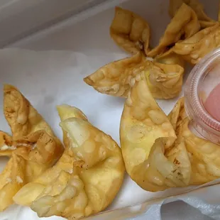Crab Rangoons to go