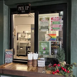 Pick up window