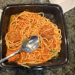 SPAGHETTI AND MEATBALLS