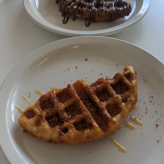 Caramel Cookie Croffle