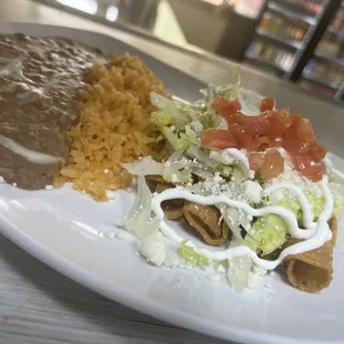 Flautas de pollo con sabor casero!