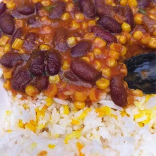 Beans &amp; corn curry - kinda like spicy indian chili!