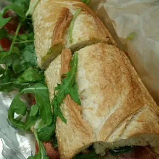 2. Pollo Rostisado Y Chorizo Pamplona Sandwich