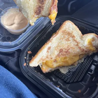 BREAKFAST GRILL CHEESE