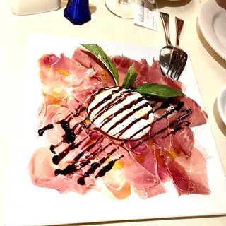 Prosciutto E Burrata