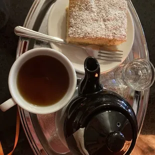 Pu-ehr, cinnamon pear coffee cake