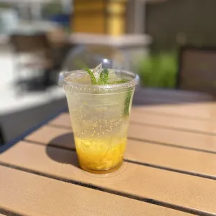 Mango mojito