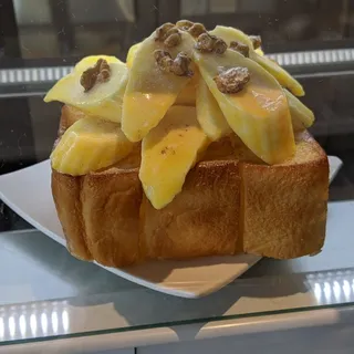 Banana and Walnut Honey Bread